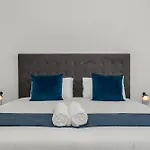 Heylon Court 110